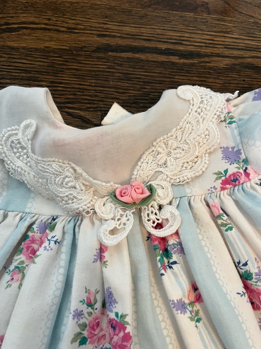 Vintage 80s Blue and Pink Floral Baby Dress rose baby girl 18 months - Picture 2 of 9